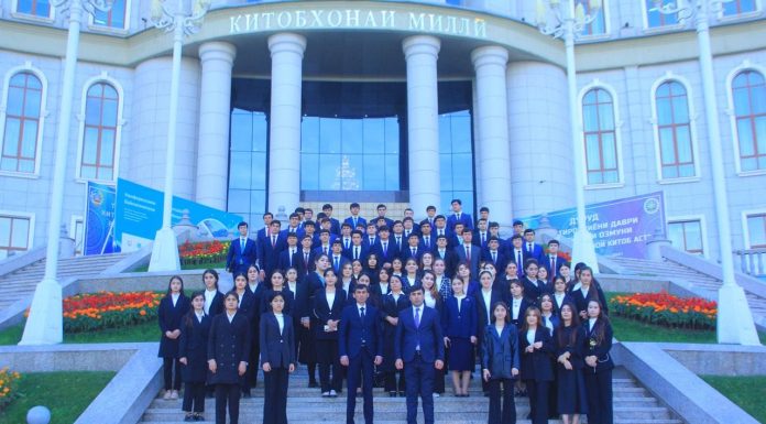 ИШТИРОКИ ДОНИШҶӮЁН ДАР ОЗМУНИ ҶУМҲУРИЯВӢ