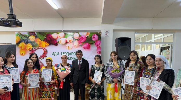 ТАҶЛИЛИ РӮЗИ МОДАР ДАР ФАКУЛТЕТИ ТИББӢ