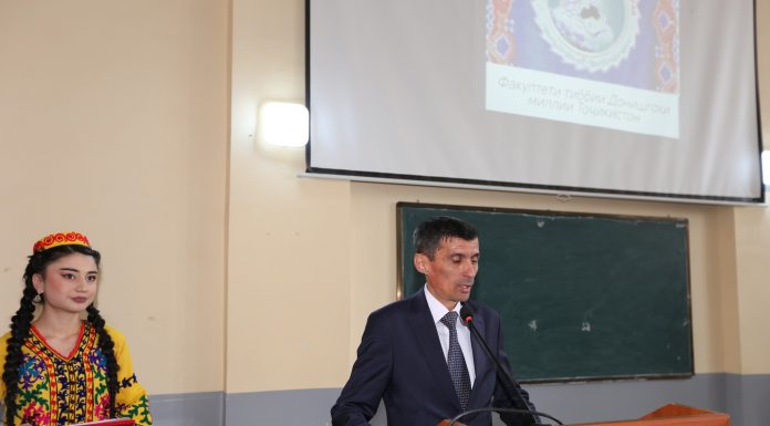 ЧАМЪОМАДИ ТАНТАНАВӢ БАХШИДА БА РӮЗИ МОДАР